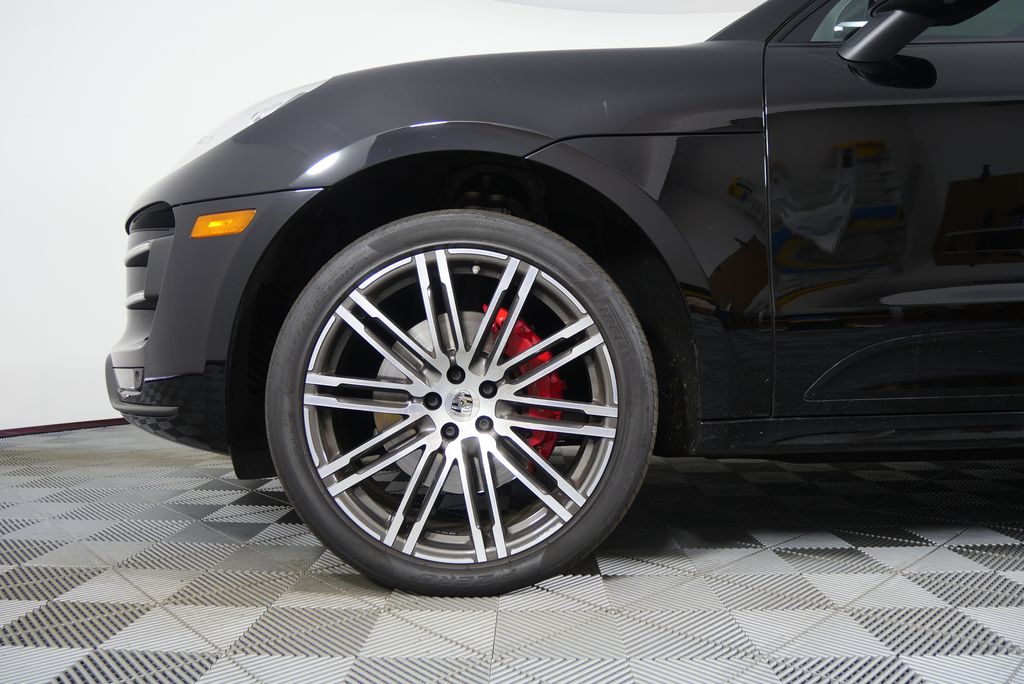 2018 Porsche Macan Turbo 7