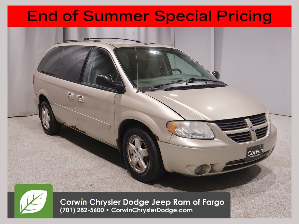  2007 Dodge Grand Caravan SXT FWD   