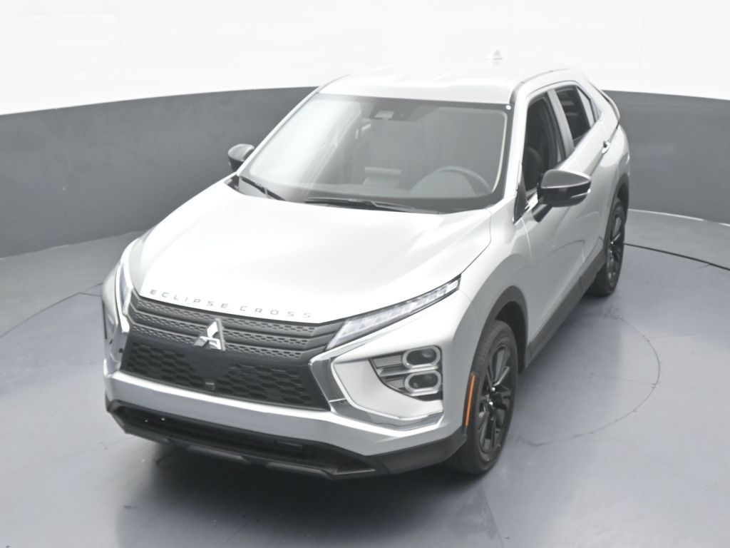 New 2026 Silver Mitsubishi LE image 45