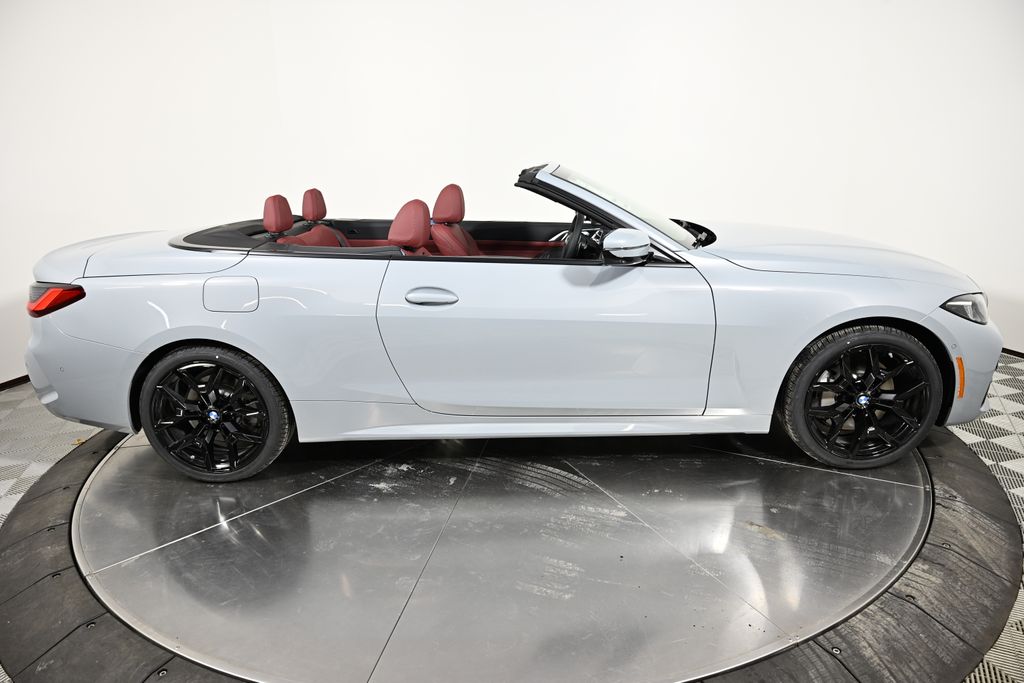 Thumbnail: 2026 BMW 4 Series - 12