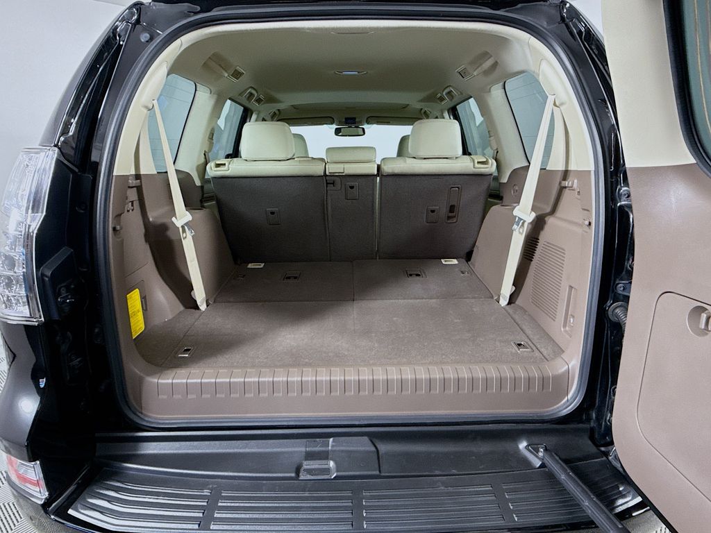 Thumbnail: 2014 Lexus GX - 27