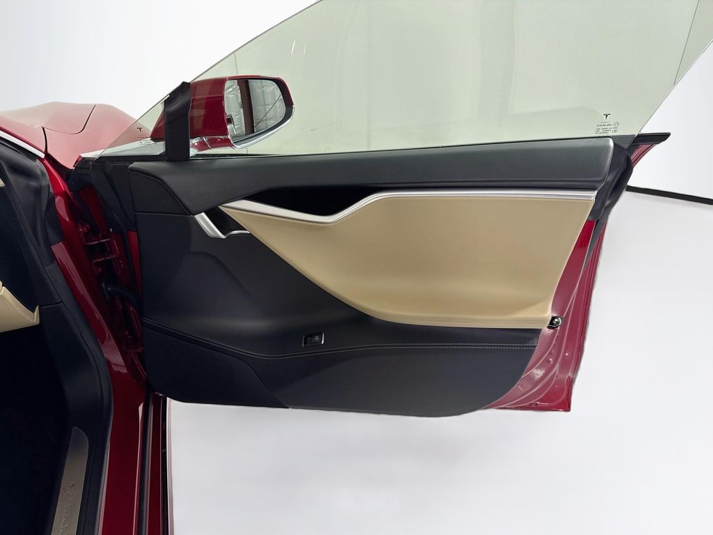 Thumbnail: 2017 Tesla Model S - 25