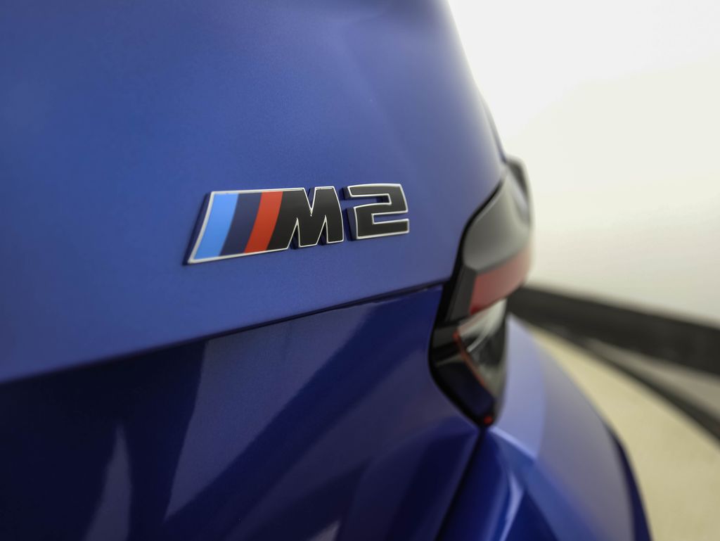 Thumbnail: 2026 BMW M2 - 24