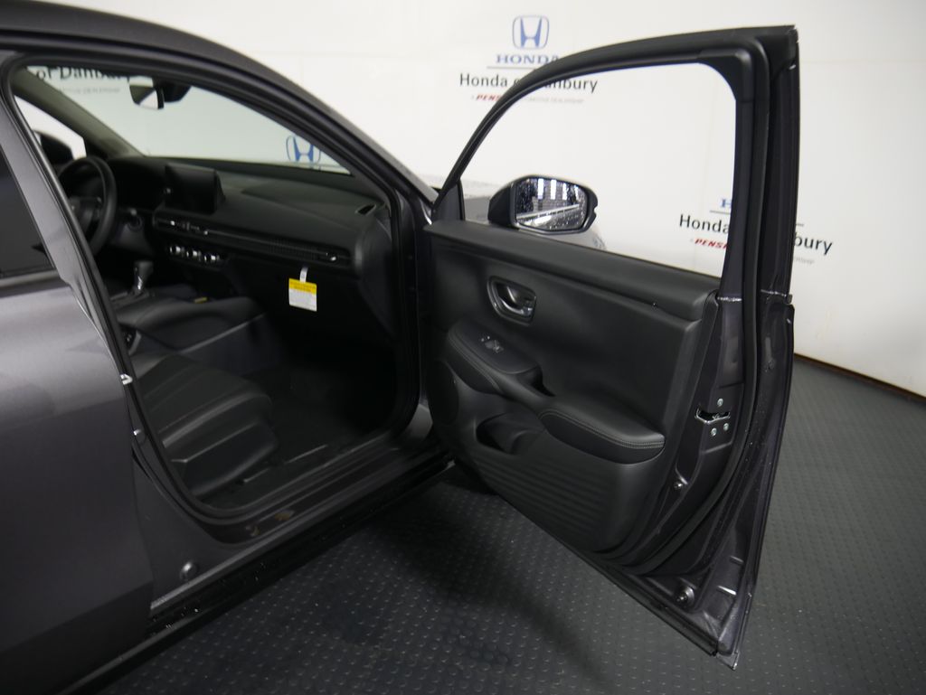 Thumbnail: 2027 Honda HR-V - 8