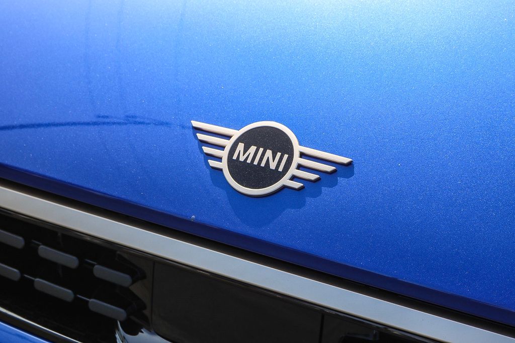 2025 MINI Cooper S  5