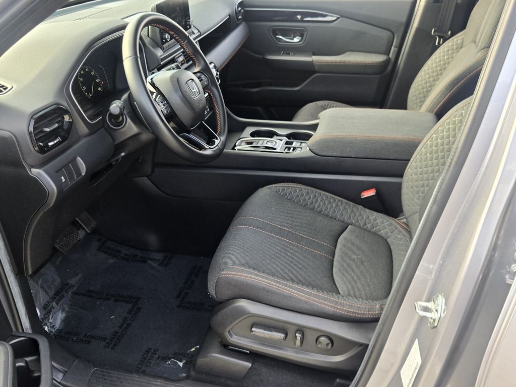 2025 Honda Pilot - $36,987