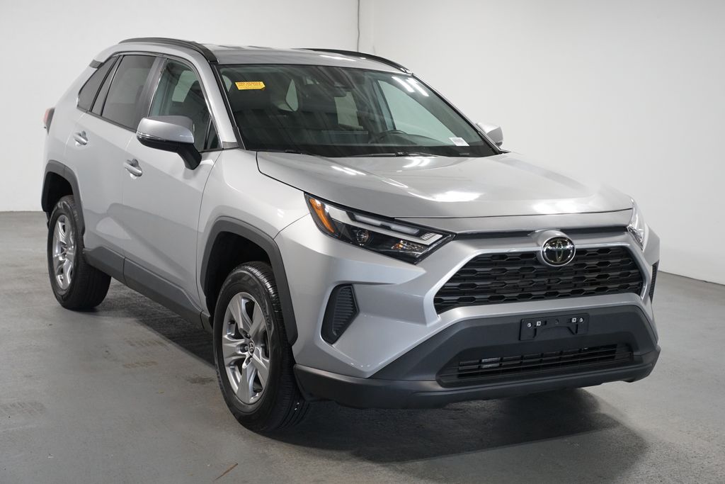 Thumbnail: 2024 Toyota RAV4 - 3