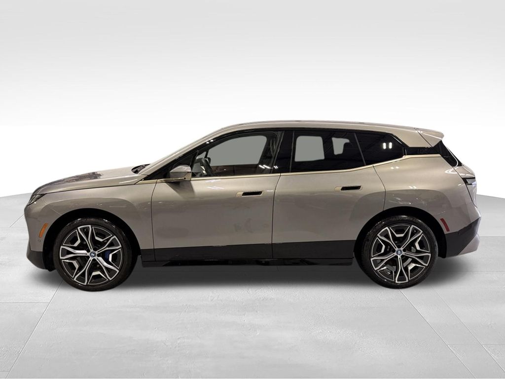 Thumbnail: 2024 BMW iX - 2