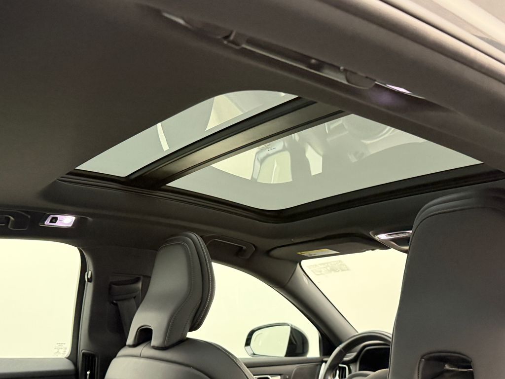 Thumbnail: 2021 Volvo S60 - 13