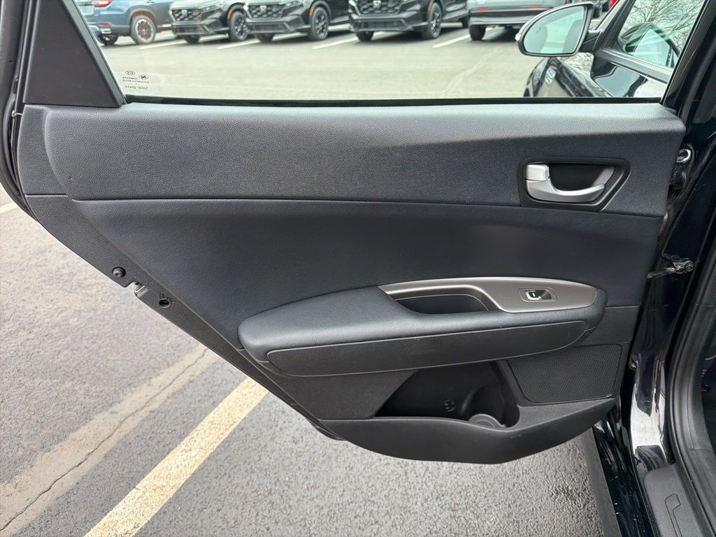 Thumbnail: 2020 Kia Optima - 20