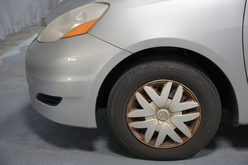 Thumbnail: 2006 Toyota Sienna - 5