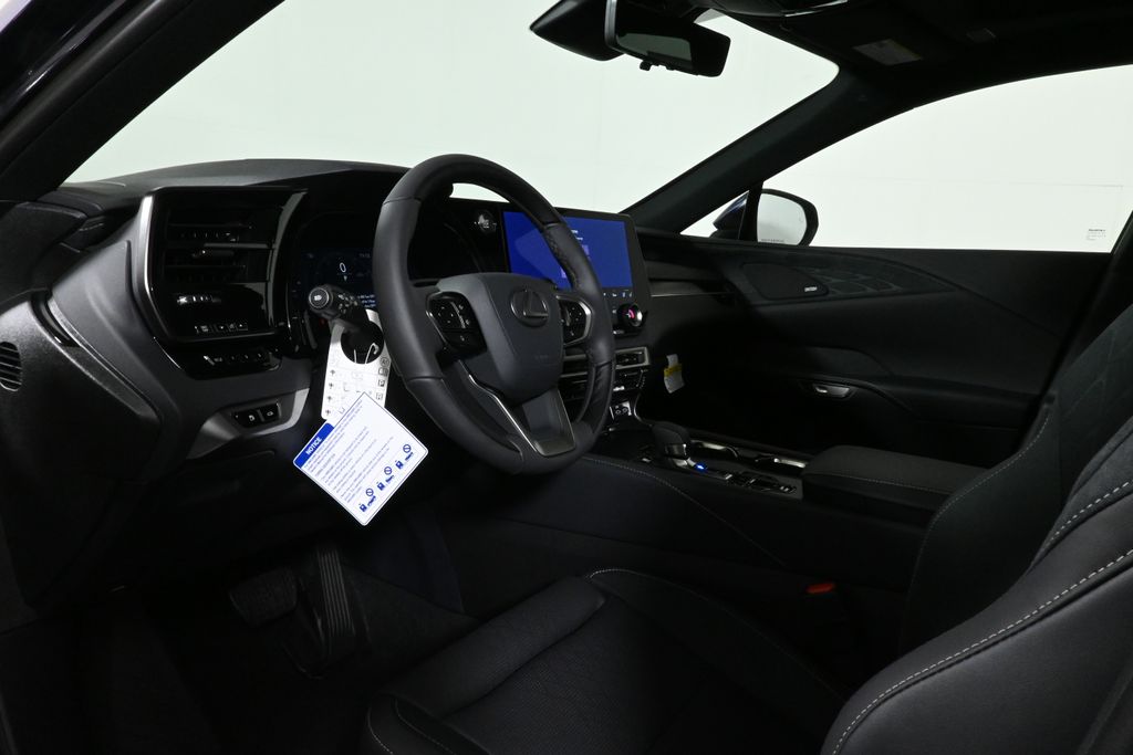 Thumbnail: 2025 Lexus RX - 15
