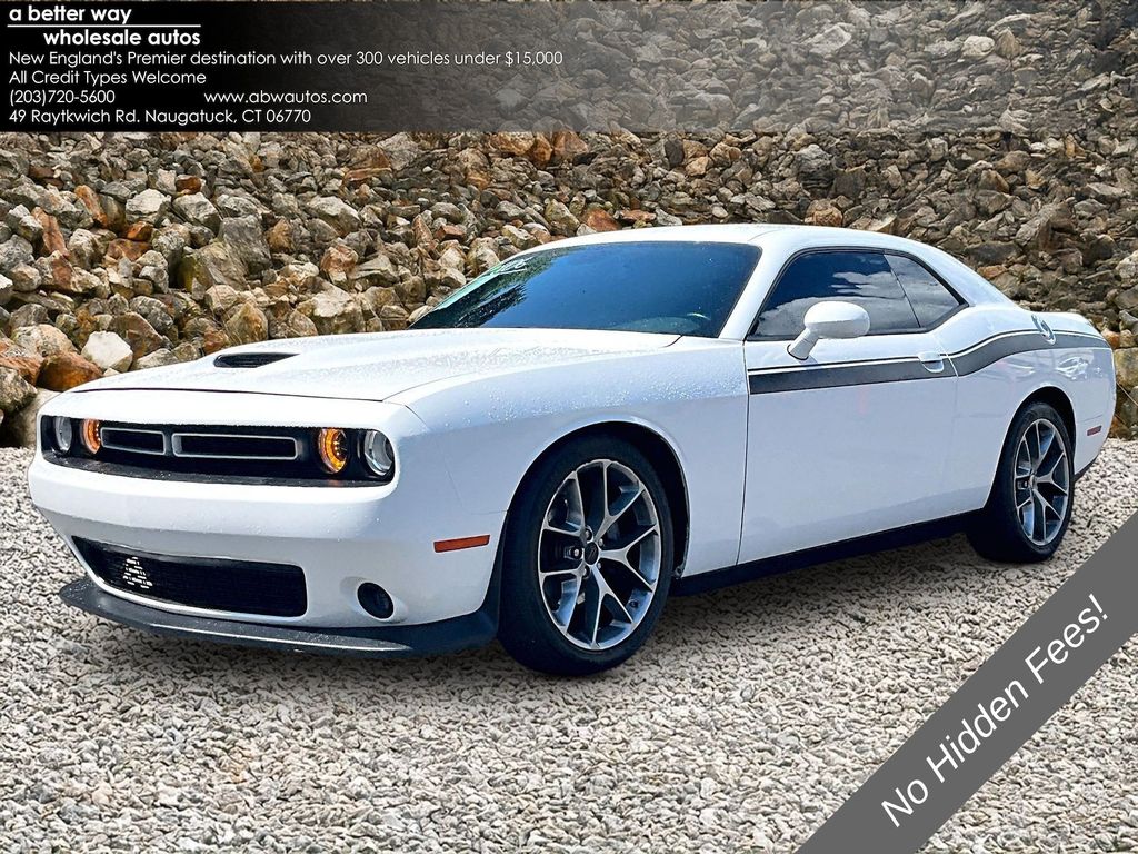 White Knuckle Clearcoat 2022 Dodge Challenger Coupe Rear-Wheel Drive 8-Speed Automatic