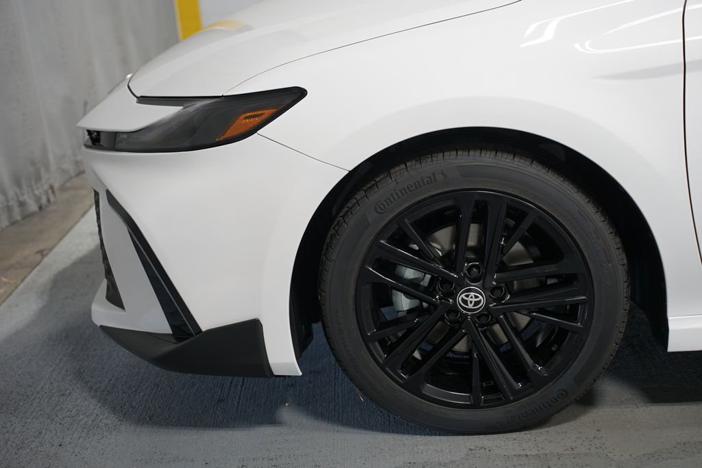 Thumbnail: 2026 Toyota Camry - 5