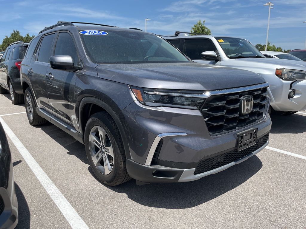 Thumbnail: 2025 Honda Pilot - 2