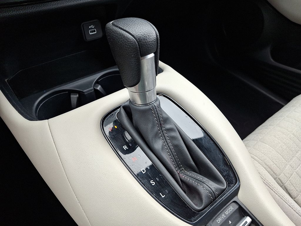 Thumbnail: 2023 Honda HR-V - 15