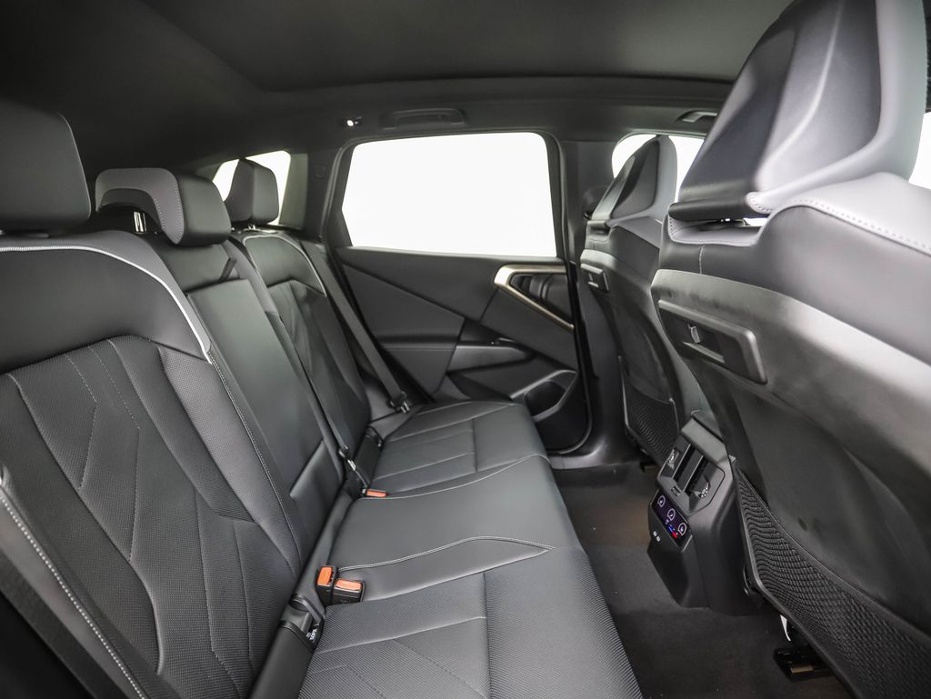 Thumbnail: 2025 BMW X3 - 28