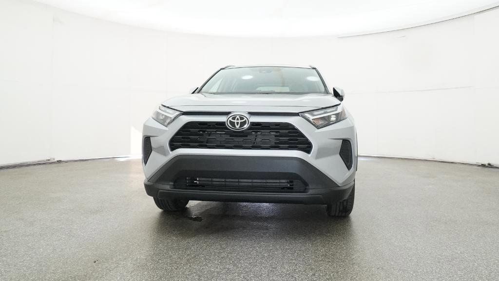 Thumbnail: 2025 Toyota RAV4 - 20