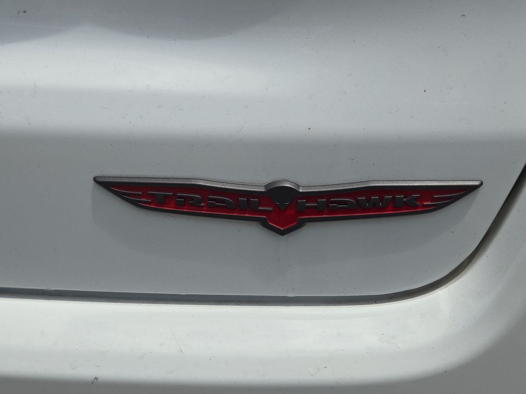 2023 Jeep Compass Trailhawk White at Wharton Ford