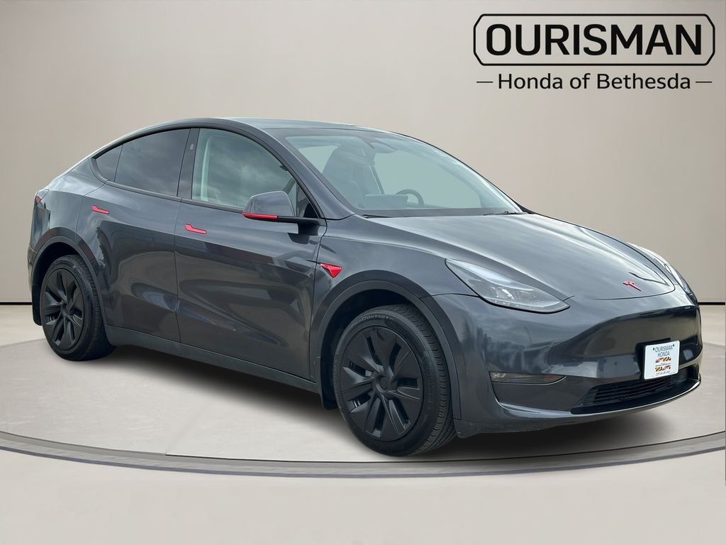 2024 Tesla Model Y Long Range