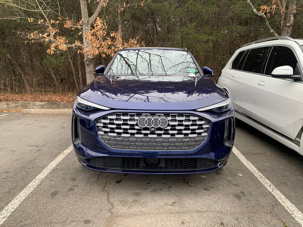 Thumbnail: 2025 Audi Q5 - 2