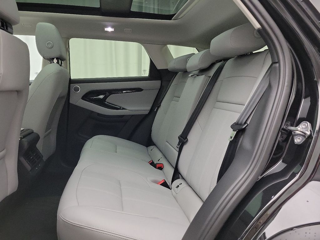 2025 Land Rover Range Rover Evoque S 6