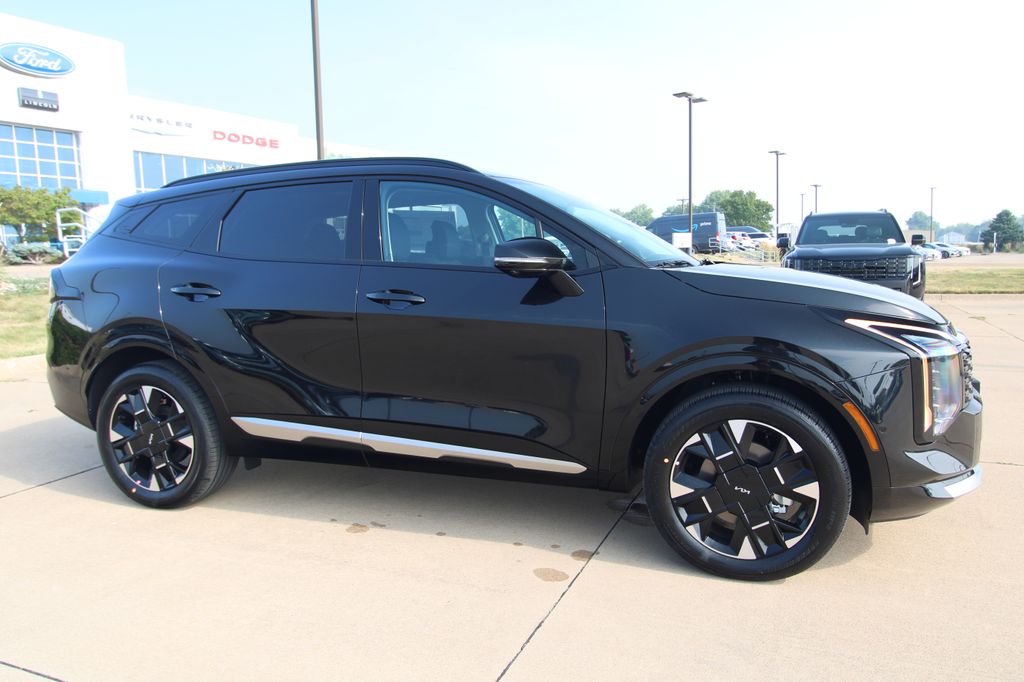 New 2027 Kia Sportage Hybrid SUV
