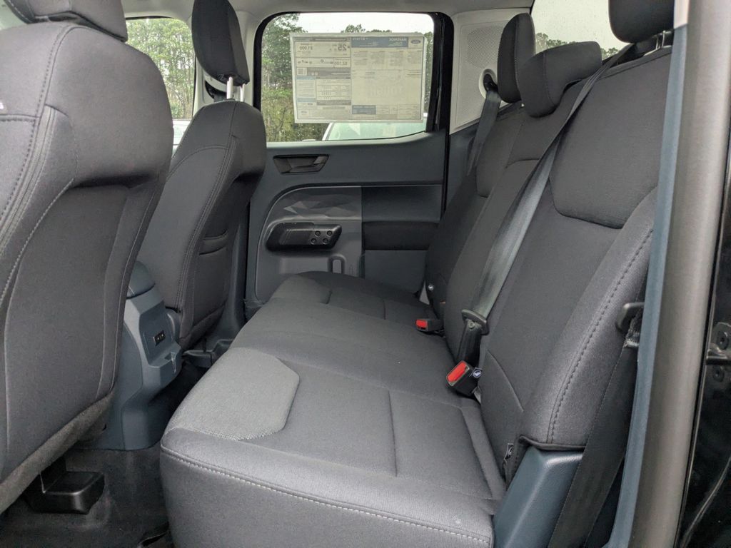 2025 Ford Maverick XL