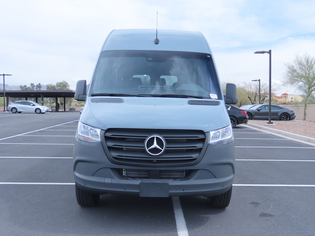 Thumbnail: 2024 Mercedes-Benz Sprinter - 2