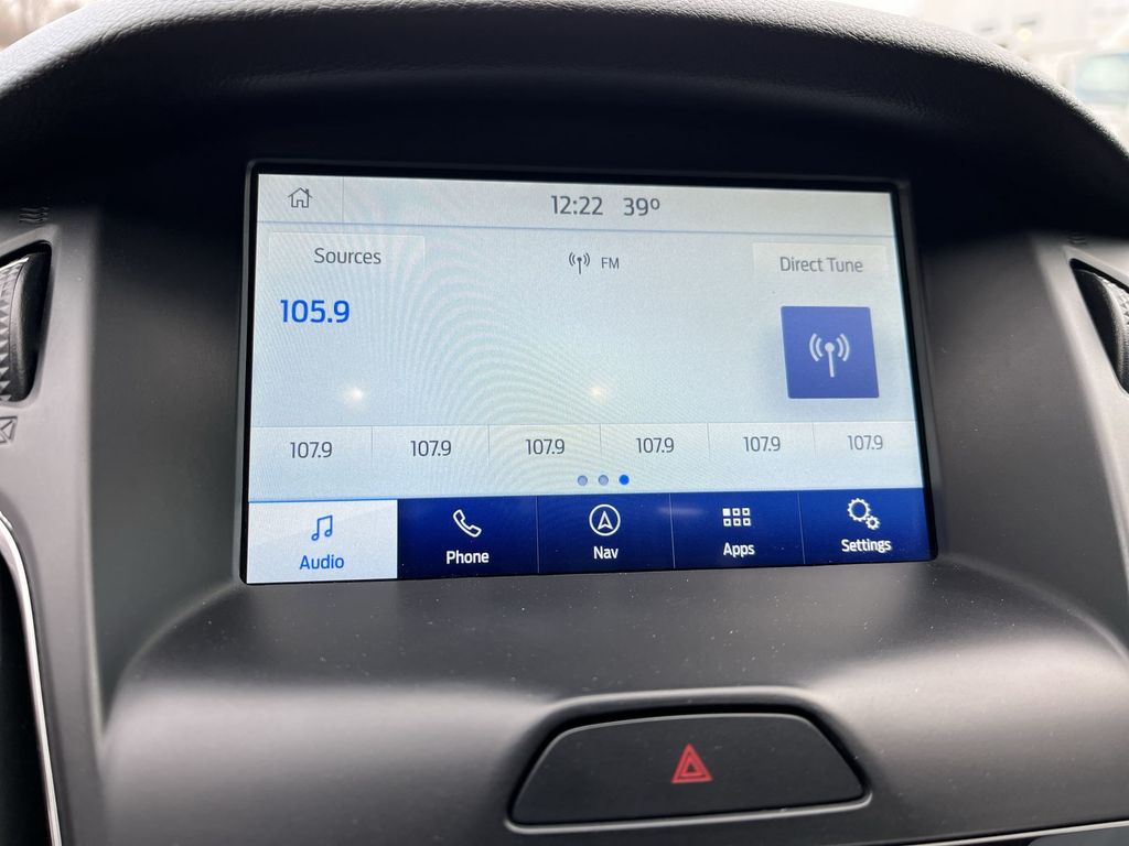 Thumbnail: 2018 Ford Focus - 16