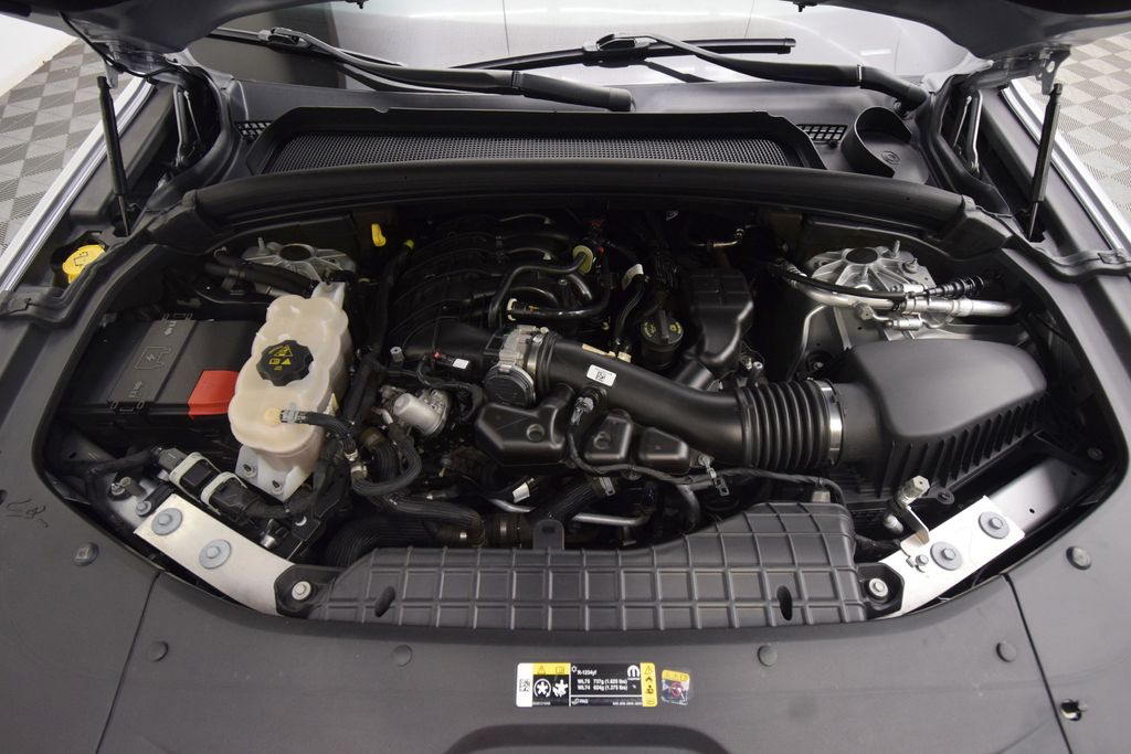 used 2022 Jeep Grand Cherokee car, priced at $29,400