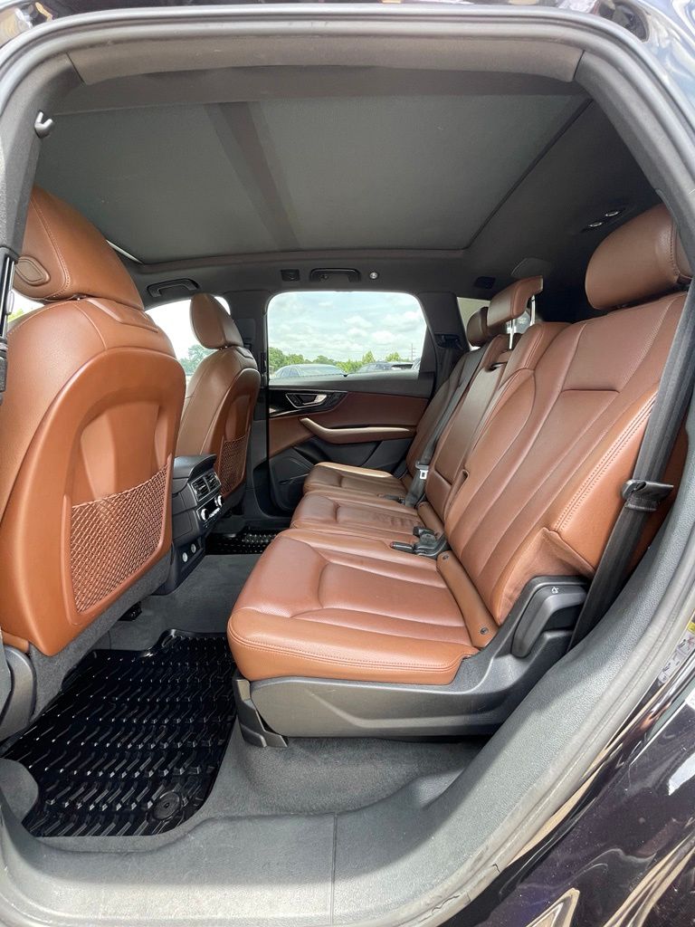 2018 Audi Q7 3.0T Prestige Black at Autostrade