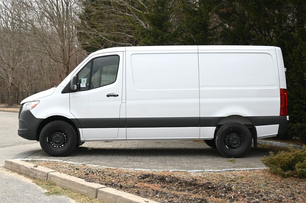 2025 Mercedes-Benz Sprinter 2500 2