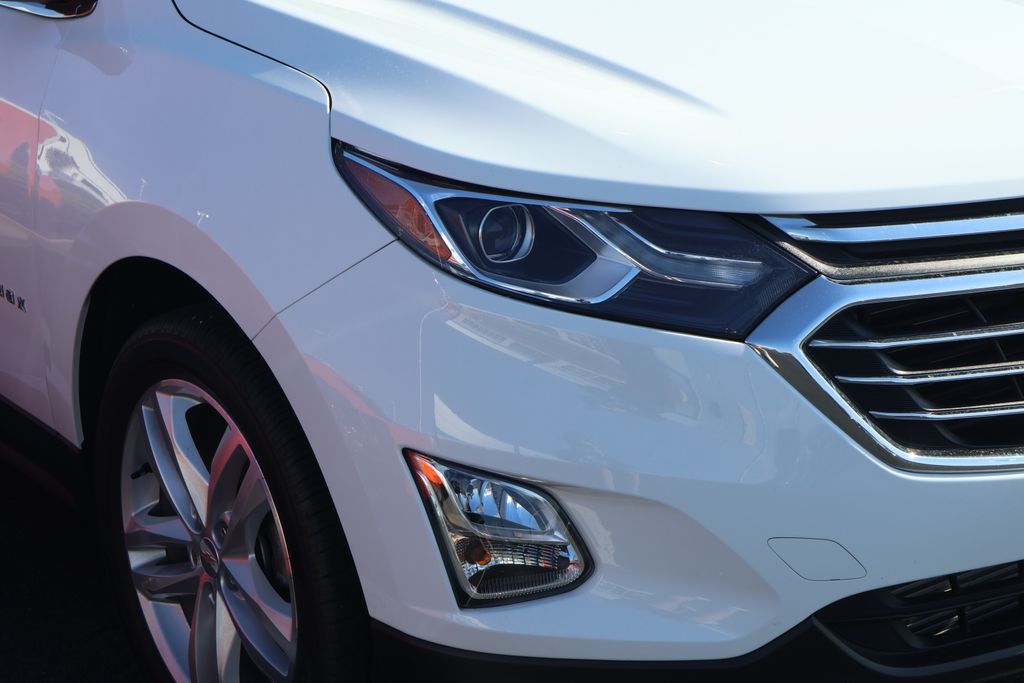 Thumbnail: 2021 Chevrolet Equinox - 4