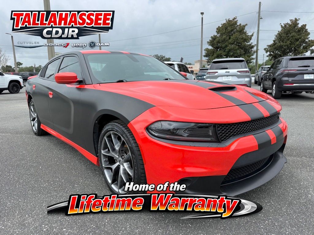 Go Mango! 2022 Dodge Charger Sedan Rear-Wheel Drive 8-Speed Automatic
