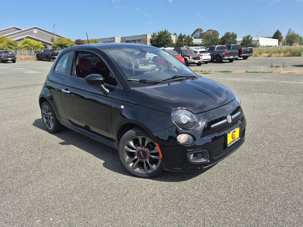2017 FIAT 500 Pop Hatchback FWD