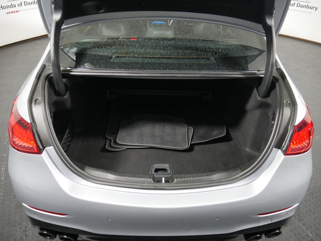 Thumbnail: 2023 Mercedes-Benz C-Class - 6