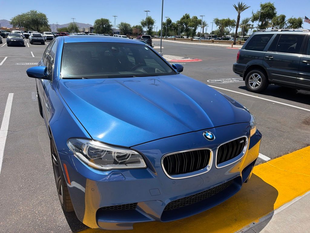 Thumbnail: 2016 BMW M5 - 11