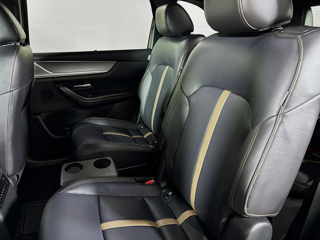 2024 Mazda CX-90 PHEV Premium Plus