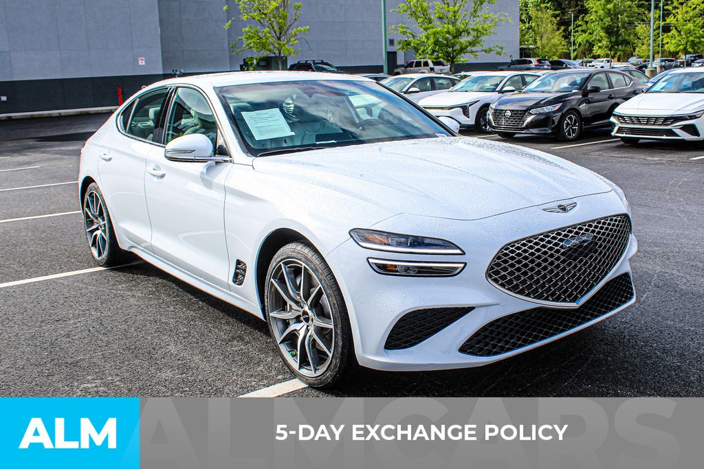Used 2025 White Genesis 2.5T image 4
