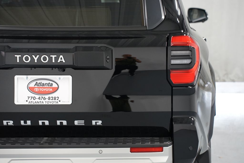 Thumbnail: 2025 Toyota 4Runner - 11