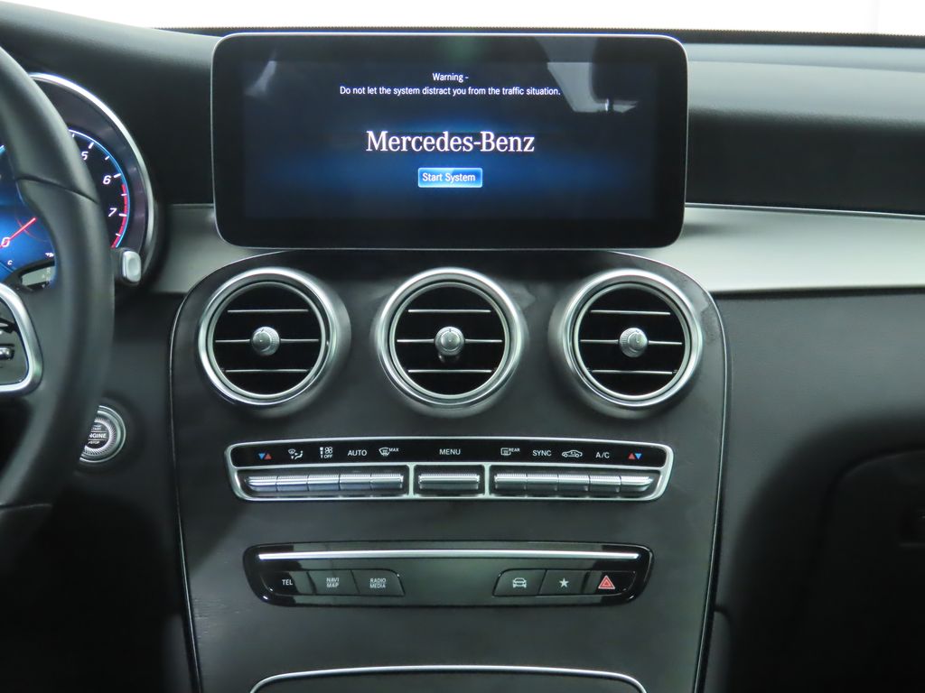 Thumbnail: 2022 Mercedes-Benz GLC - 14