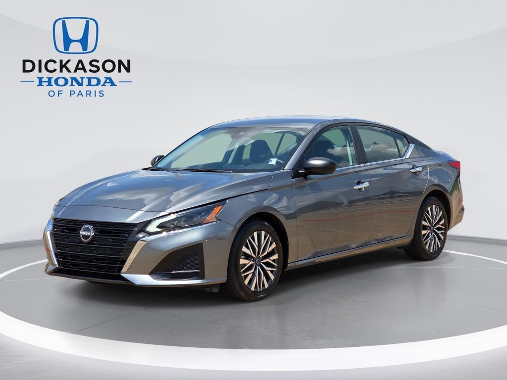 2025 Nissan Altima 2.5 SV FWD