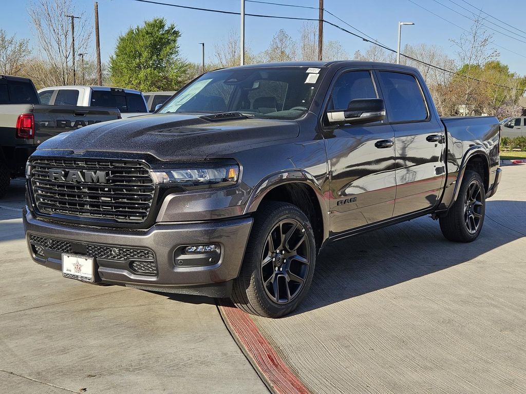 2026 RAM 1500 Laramie Crew Cab 4WD