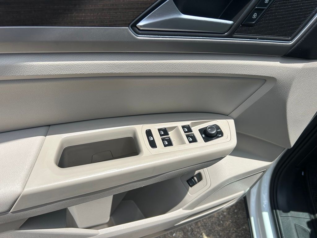 2019 Volkswagen Atlas 2.0T SE w/Technology  at Community Toyota
