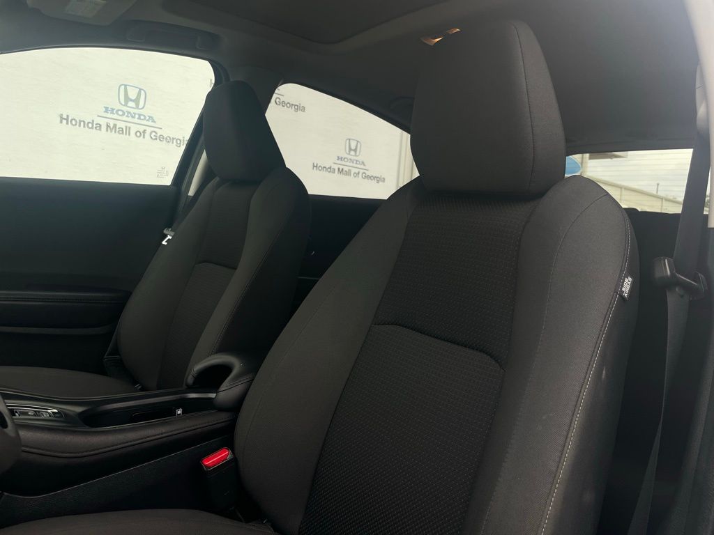 2022 Honda HR-V EX 22