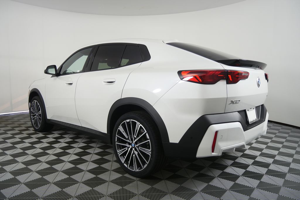 Thumbnail: 2026 BMW X2 - 5