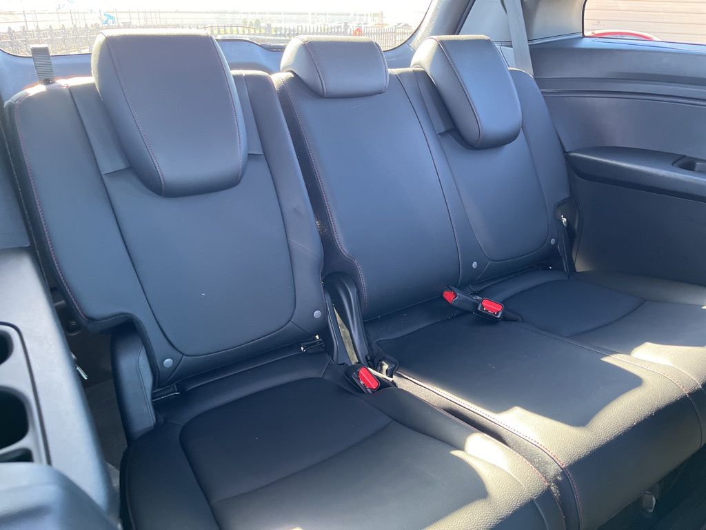 Thumbnail: 2026 Honda Odyssey - 29