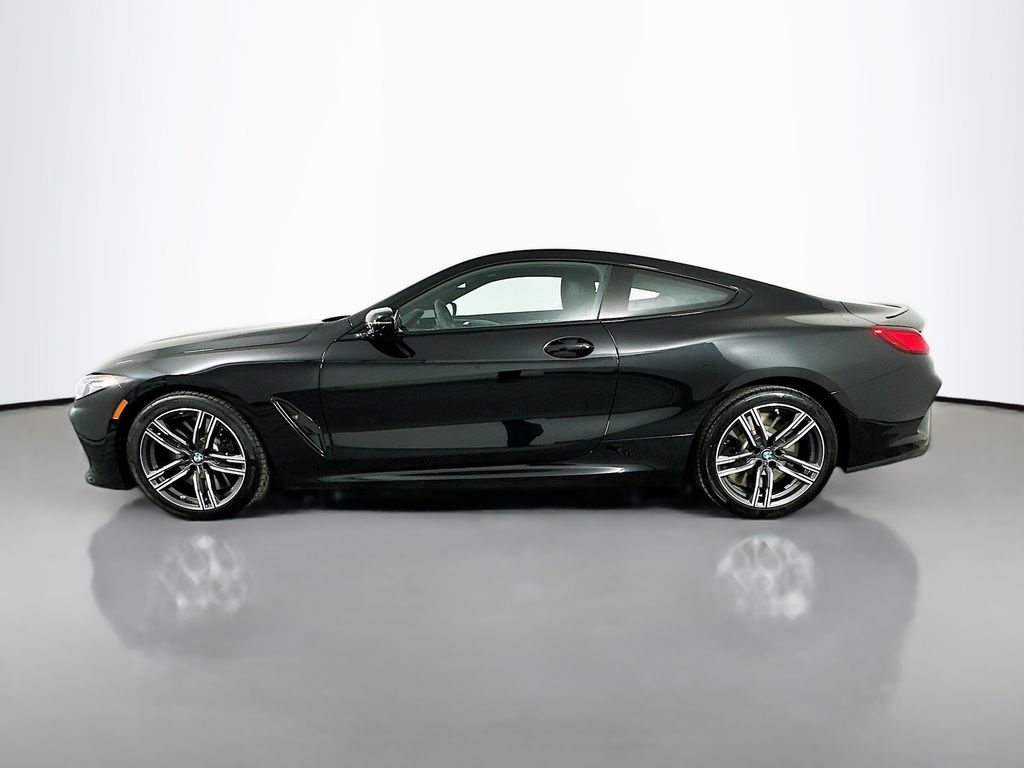 Thumbnail: 2025 BMW 8 Series - 8