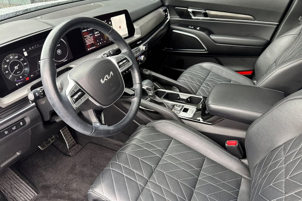 used 2023 Kia Telluride car, priced at $39,922